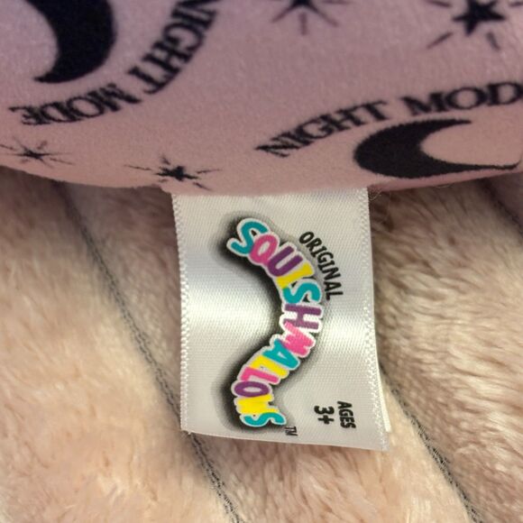 Squishmallows KATSLA 10" Cat Night Mode 2021 PJ Pajamas Plush Nighty Night Cat - Picture 4 of 4